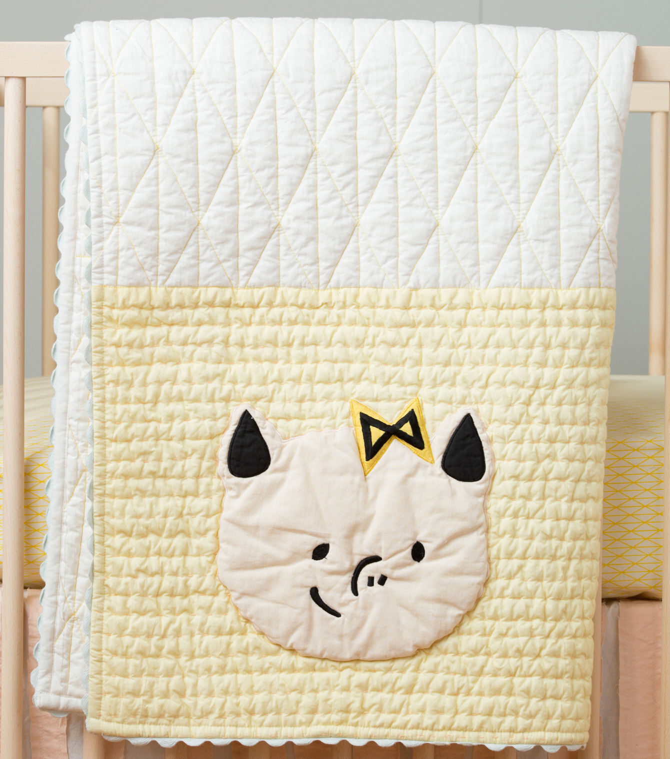 Three Little Pigs Nursery Quilt image number 3