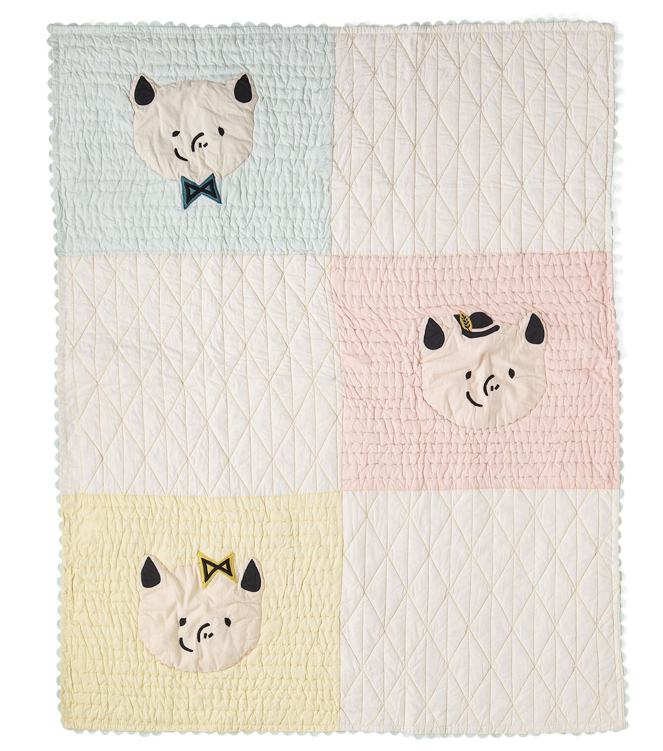 Three Little Pigs Nursery Quilt image number 1