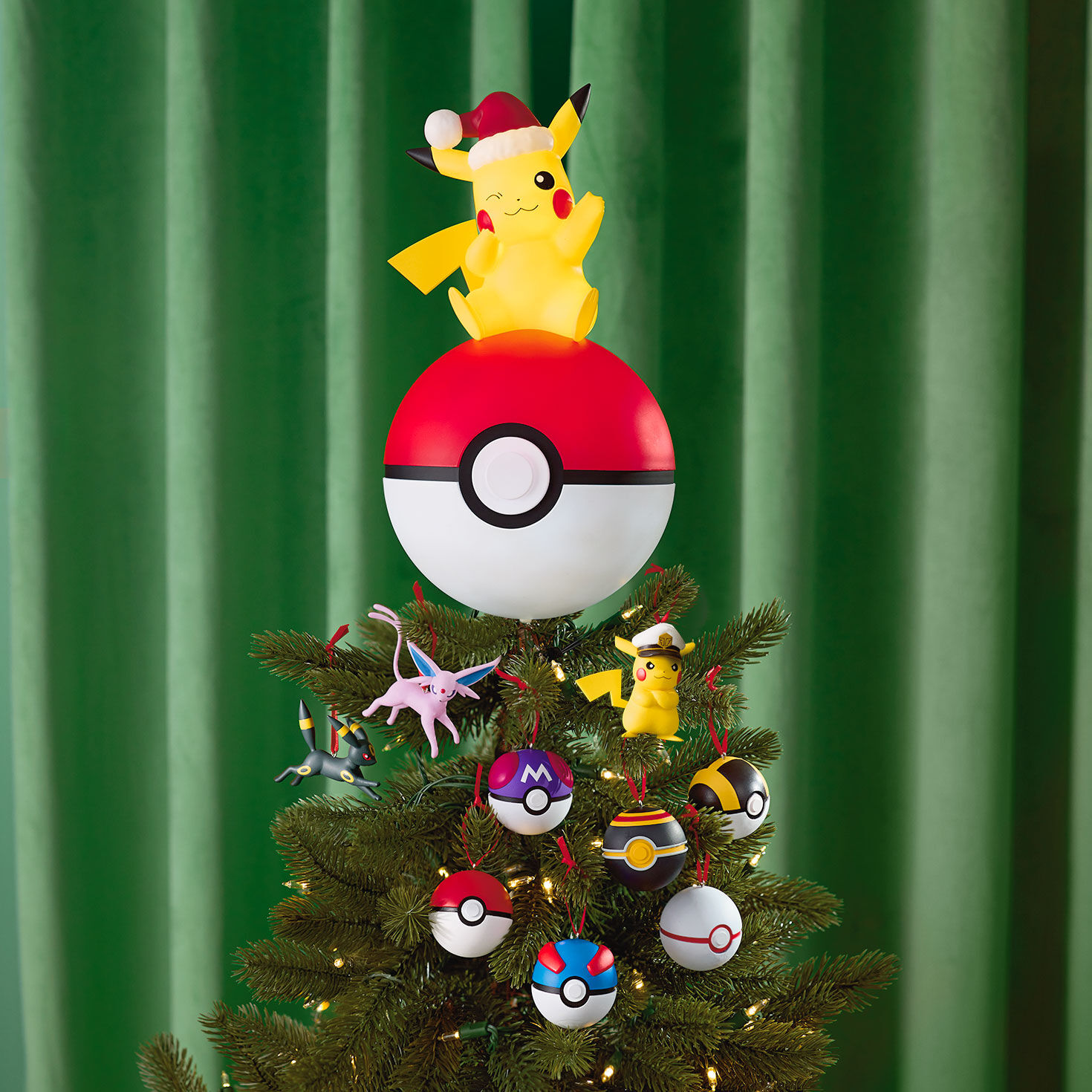 Pok&eacute;mon Holiday Pikachu Christmas Tree Topper  image number 2