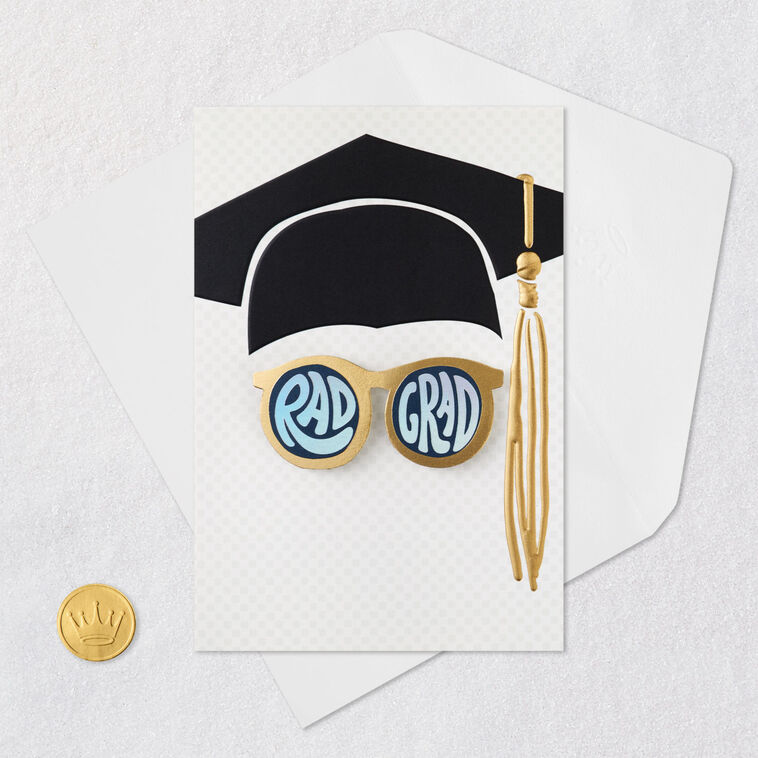 what is a grad card Celebration An uplifting graduation card celebrating a new graduate stepping into their exciting and adventurous future. How to Customize the Back
