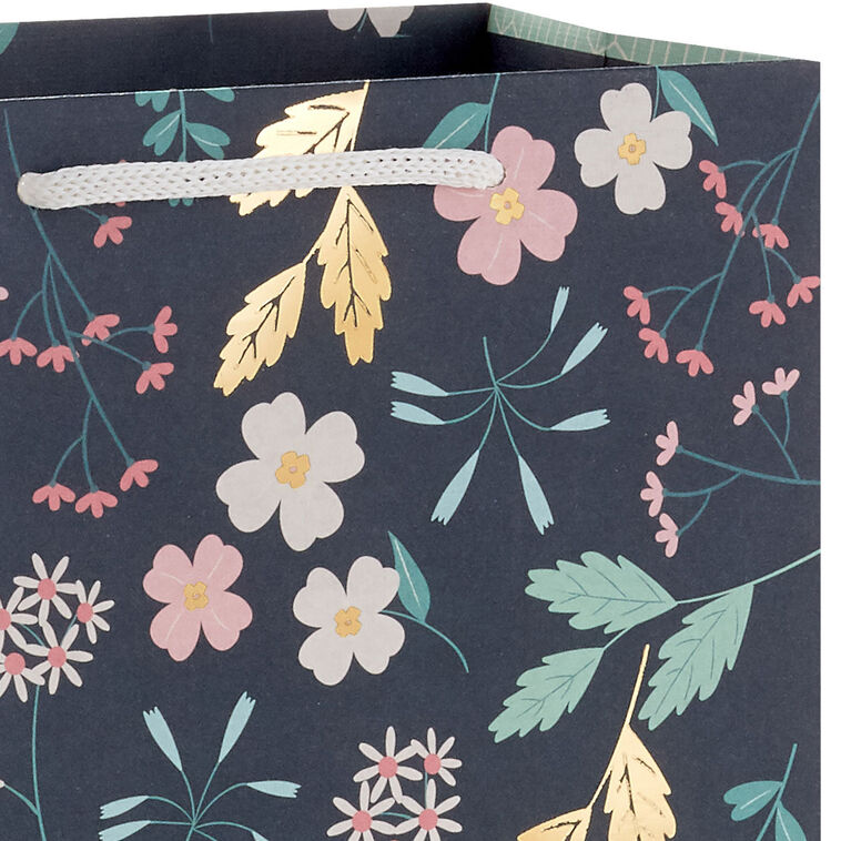 Floral on Dark Green Medium Gift Bag Handel detail image number 4