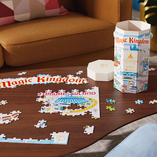 Walt Disney World 50th Anniversary Magic Kingdom Map 1000-Piece Puzzle, 