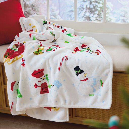 20th Anniversary Snow Many Memories Throw Blanket, 58x49, 