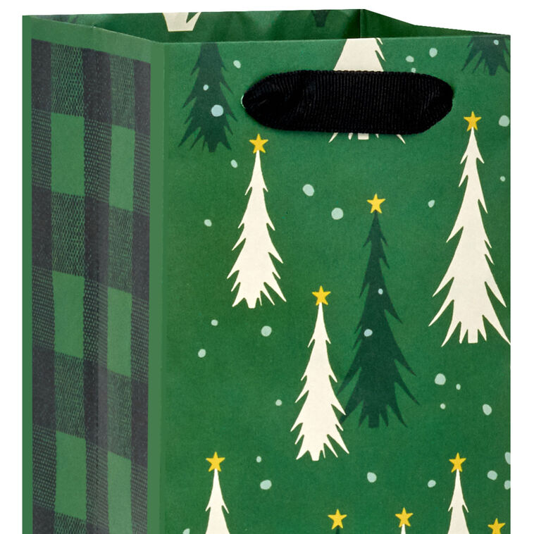 Vintage Christmas 8-Pack Assortment Gift Bag Bundle detail image number 5