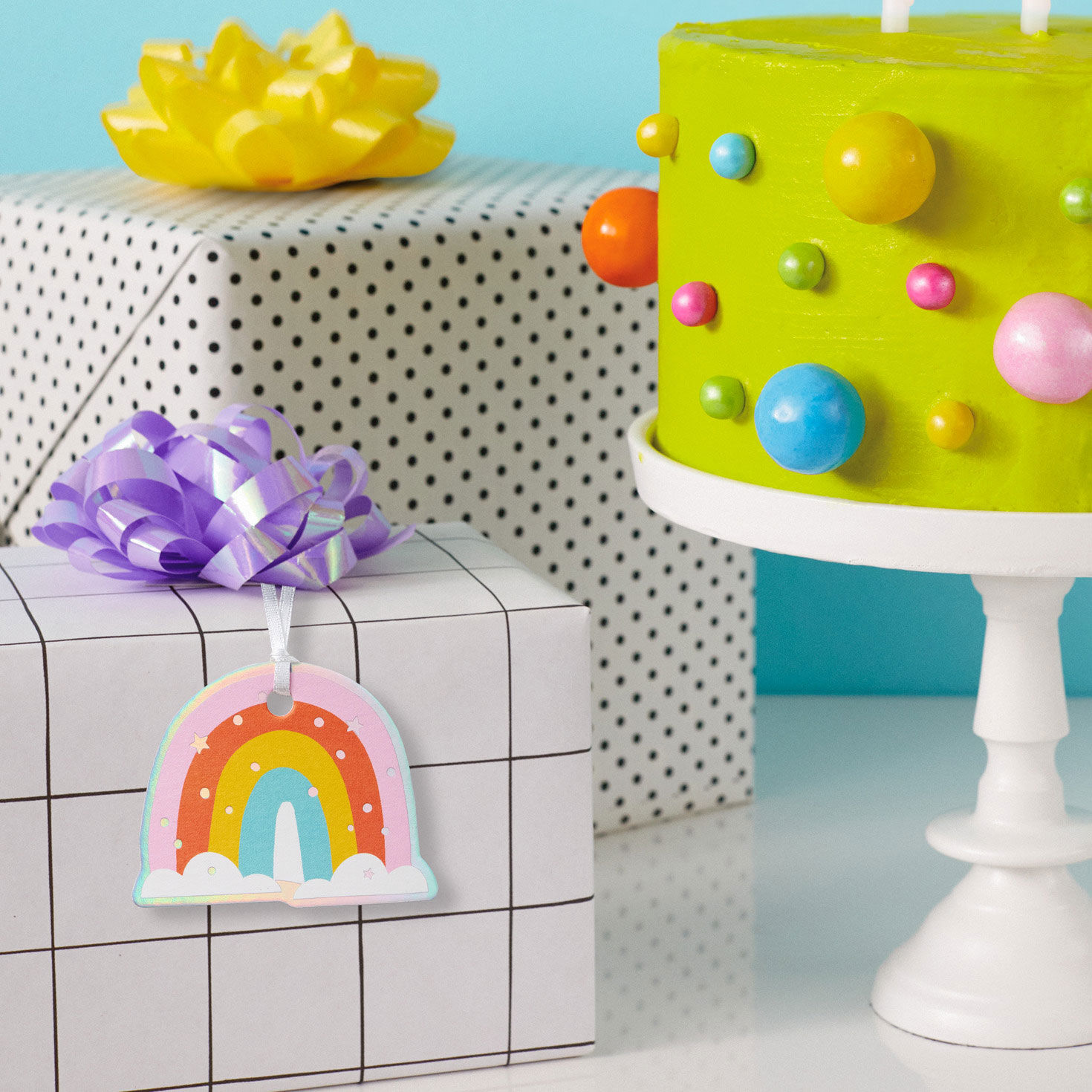 Rainbow-Shaped Gift Tag in use image number 2