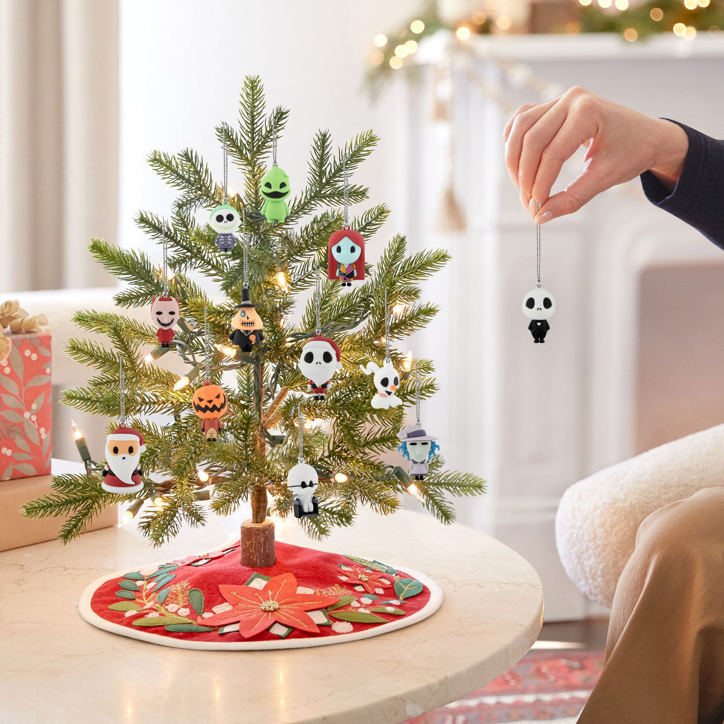 Nightmare Before Christmas Countdown Calendar hand holding item image number 5