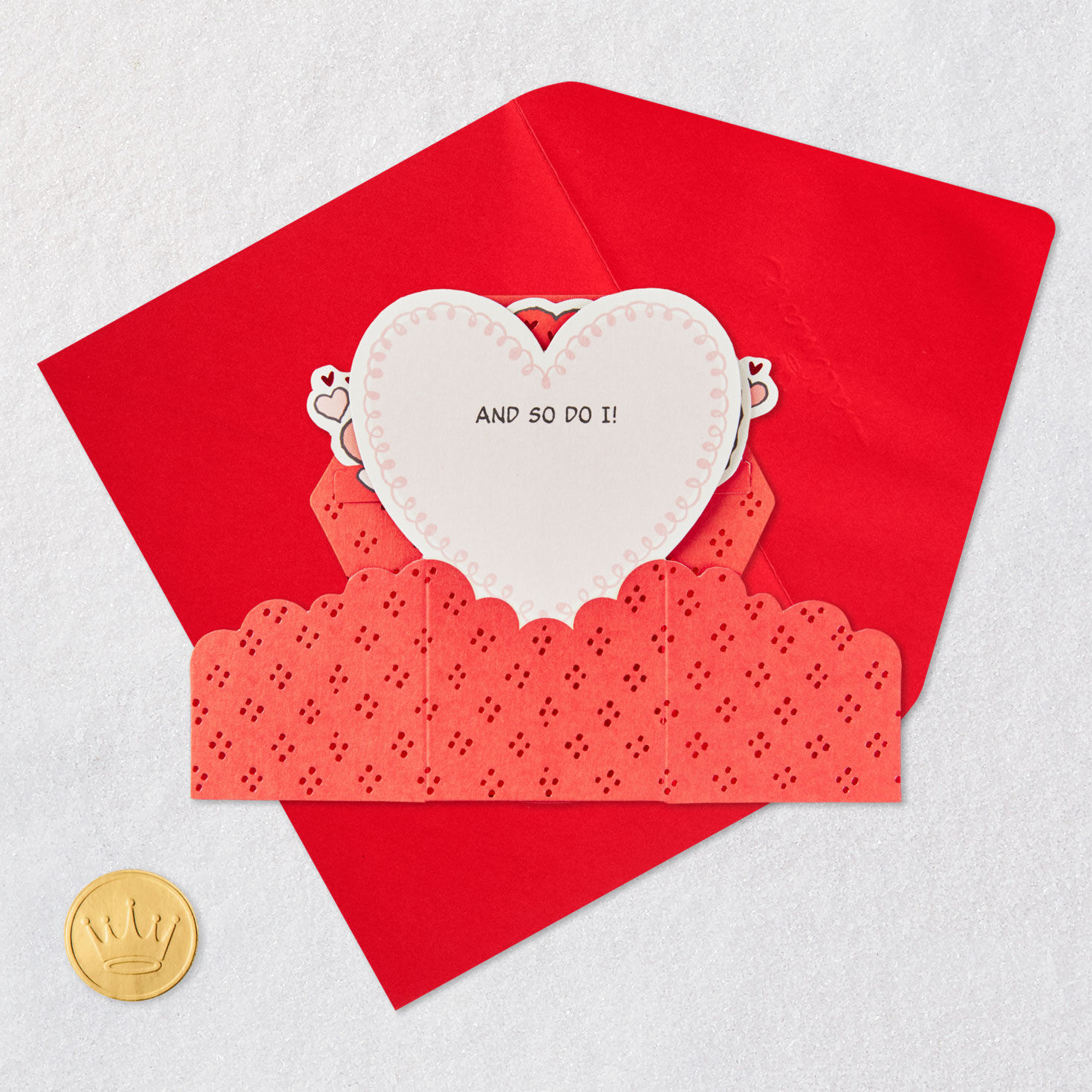 Snoopy and Woodstock Pop-Up Valentine's Day Card Card Front with Envelope and Gold Seal image number 5