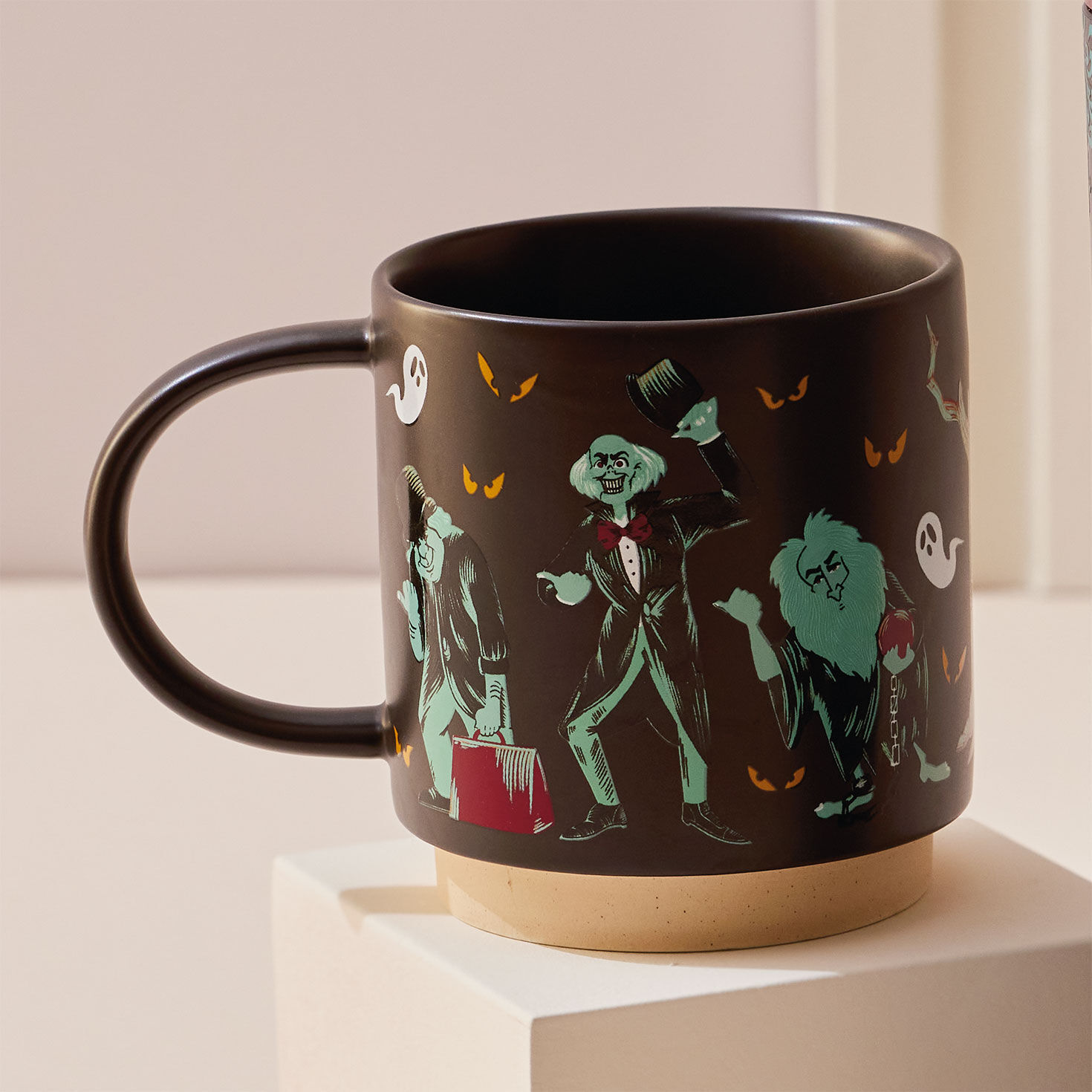 Haunted Mansion Come Alive and Socialize Mug  image number 2