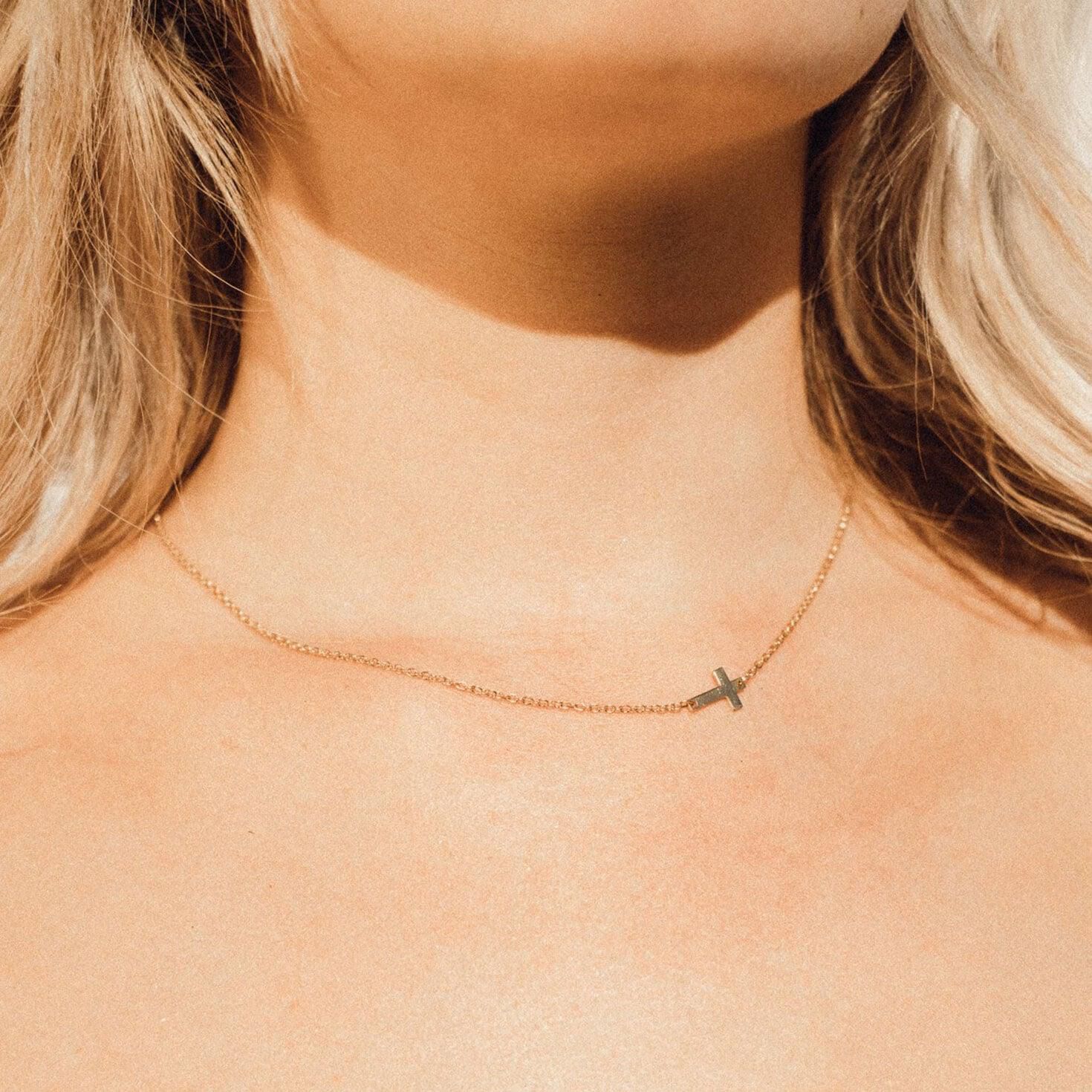 Always Have Faith Cross Charm Necklace 20