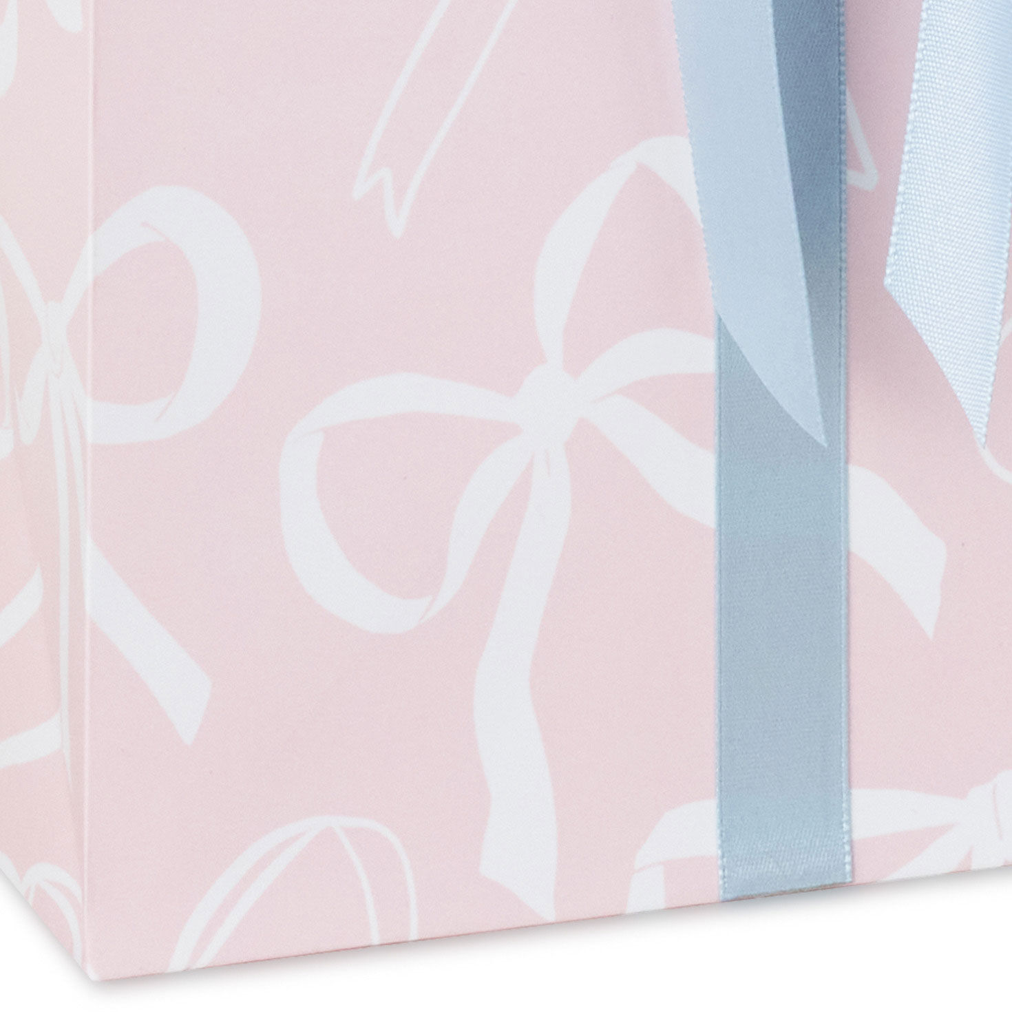 Lacey Chabert Bows on Pink Large Gift Bag Base/Side Detail image number 5