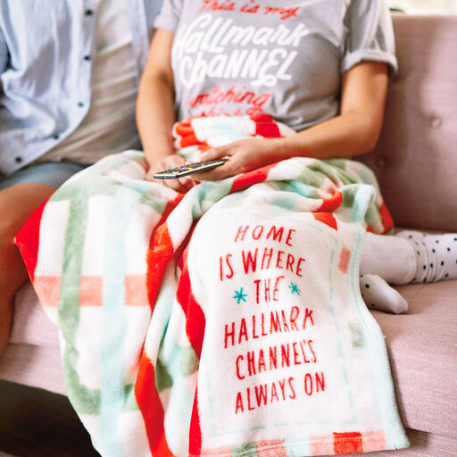 Accent Pillows & Throw Pillows Throw Blankets Hallmark