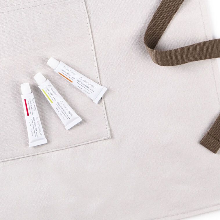 Grilly Great Guy Apron With Paints for Handprints upclose view image number 5