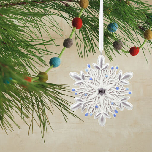 Snowflake 2022 Hallmark Ornament, 