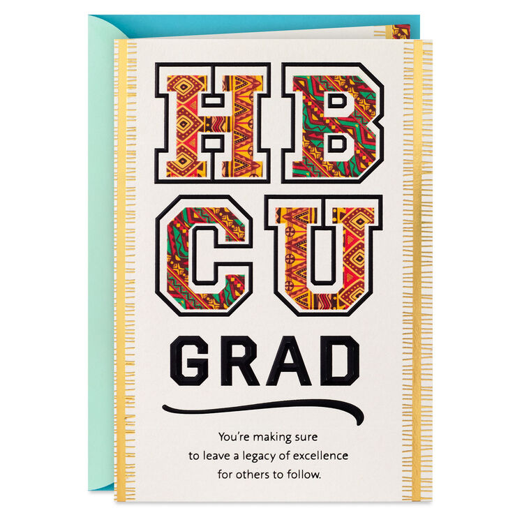 whats a grad card Graduation Announcements vs Invitations: What's the Difference?