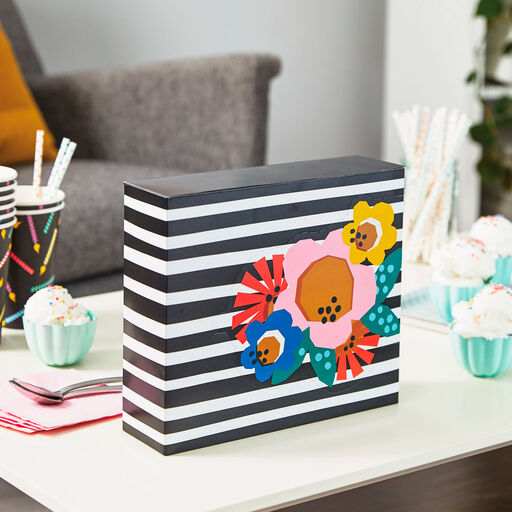 Floral and Stripes Fun-Zip Gift Box, 
