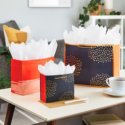5.5" Gold Dots on Black Small Horizontal Gift Bag, 