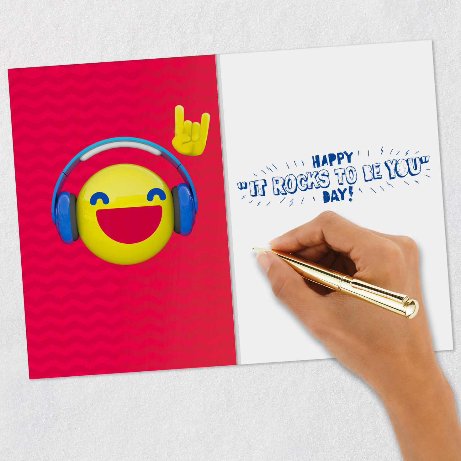 Smiley Face With Headphones 7th Birthday Card Signing card image number 6