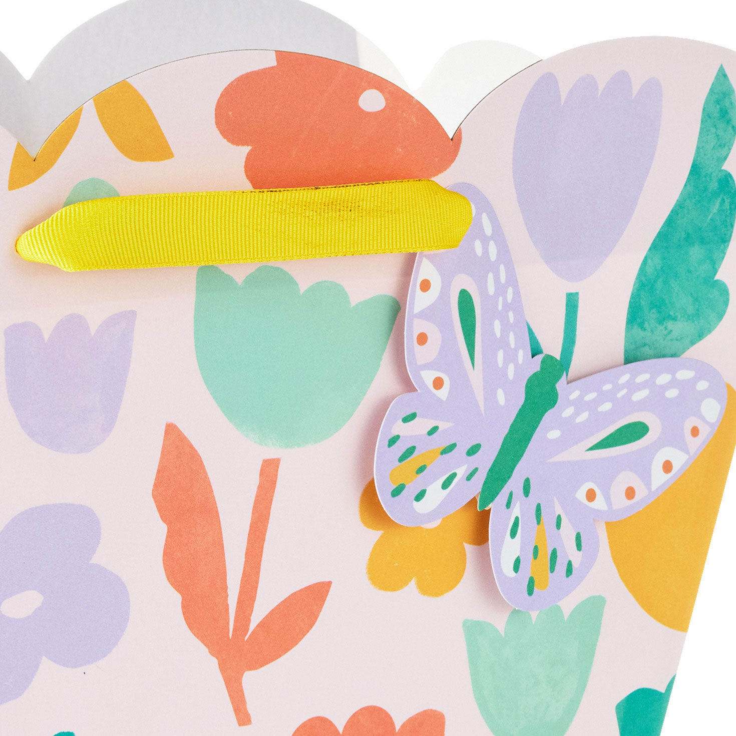 Medium Floral Gift Bag in Basket Shape Handle Detail image number 4