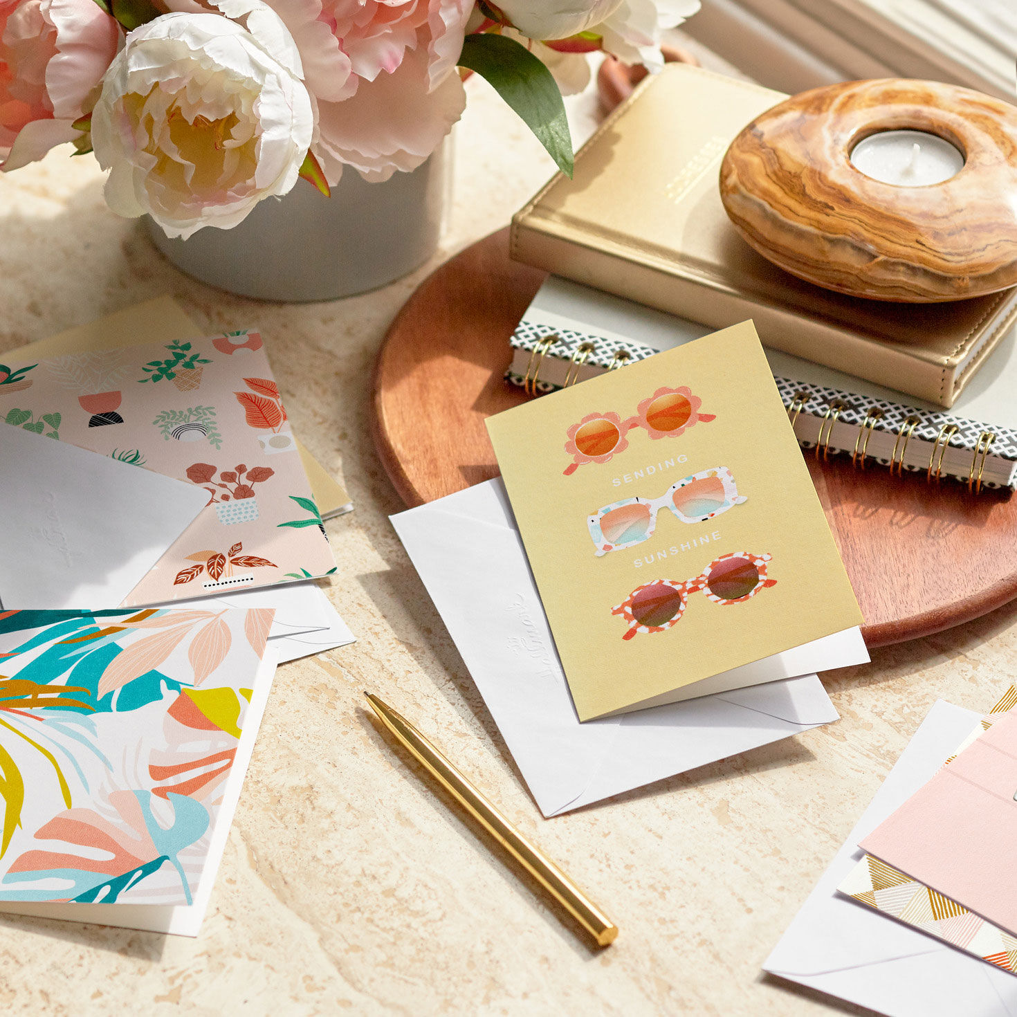 Potted Plant Booklet of All-Occasion Cards in use image number 7