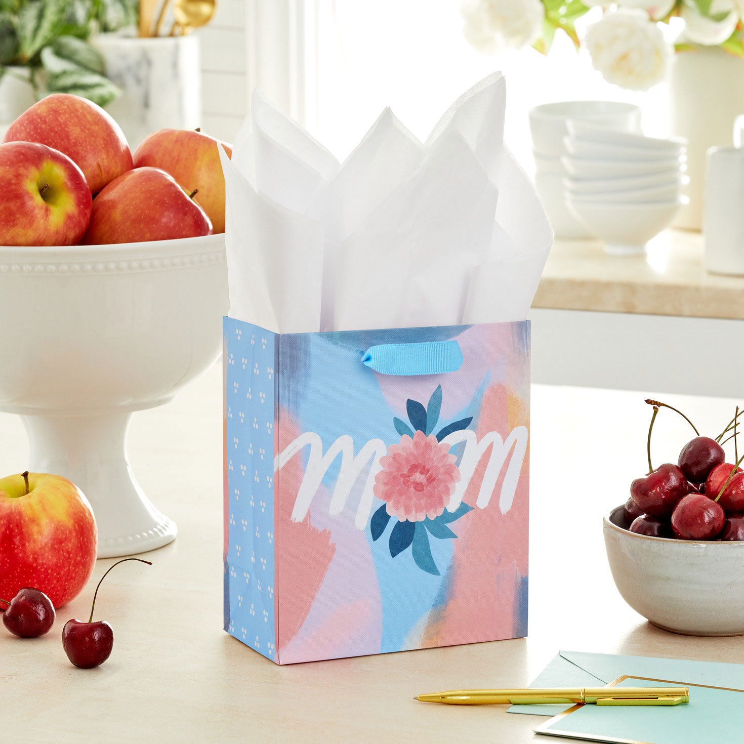 Pastel Brushstrokes Small Gift Bag for Mom in use image number 2