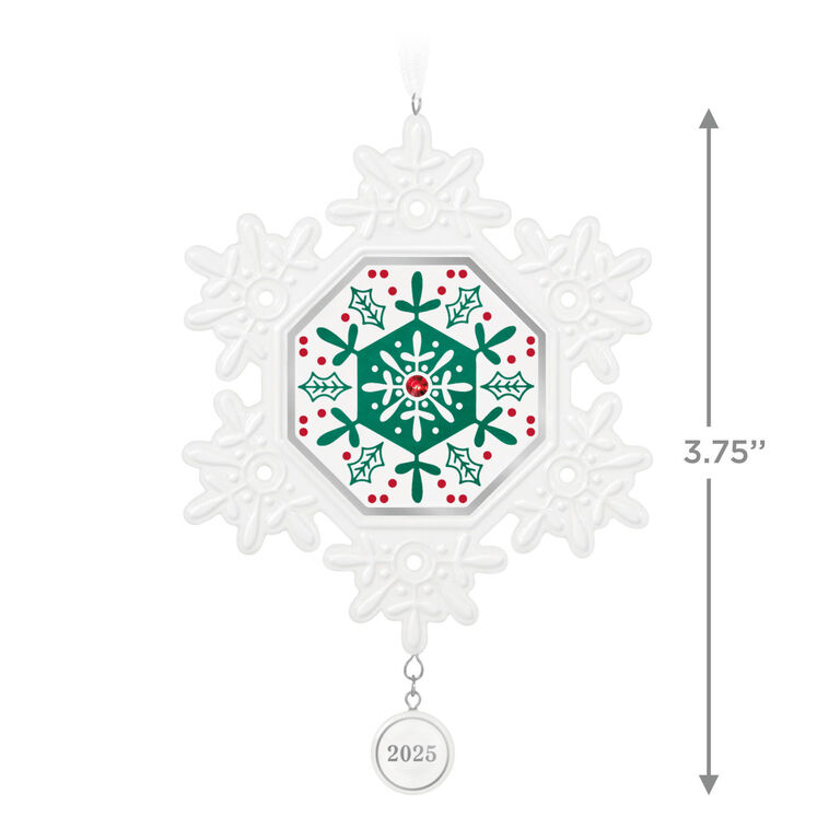 Snowflake 2025 Keepsake Ornament measurement image number 3