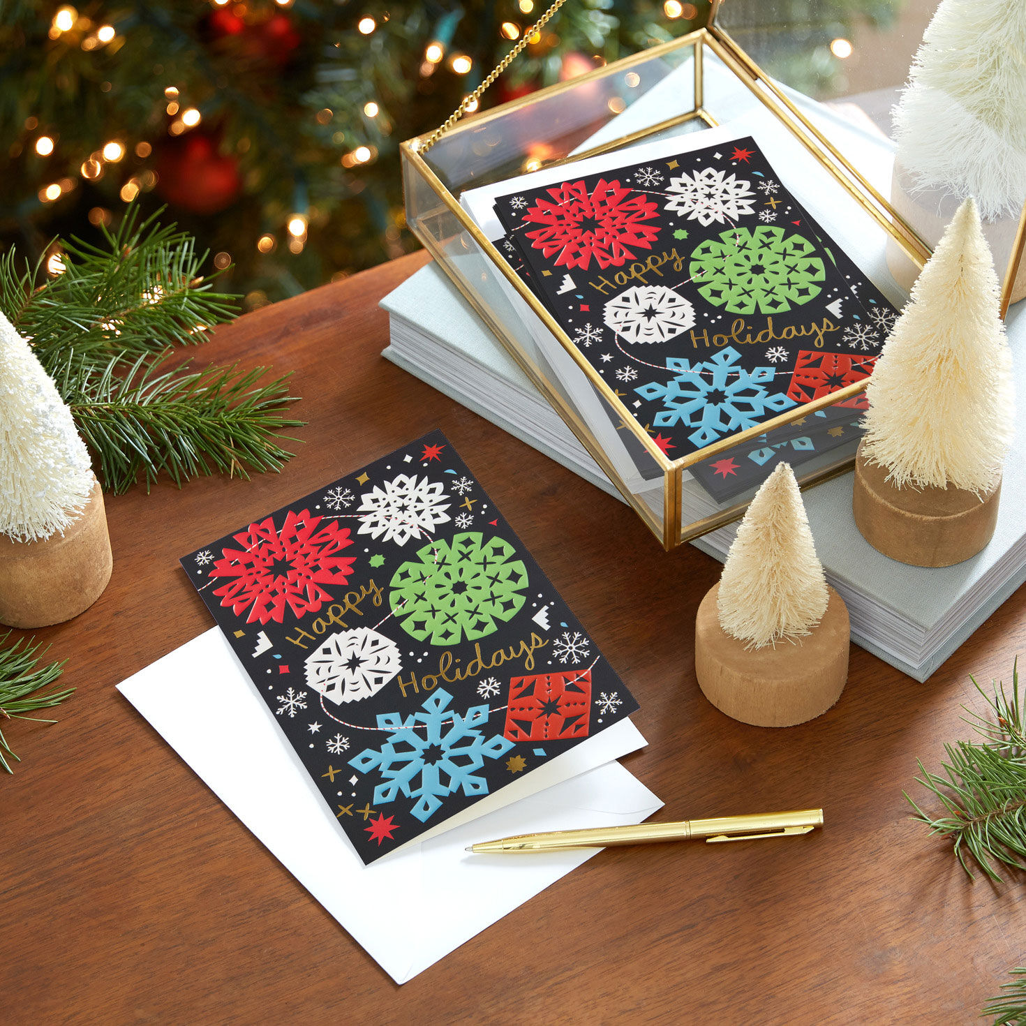 UNICEF Paper Snowflake Garland Boxed Christmas Cards, Pack of 12 for only USD 12.50 | Hallmark