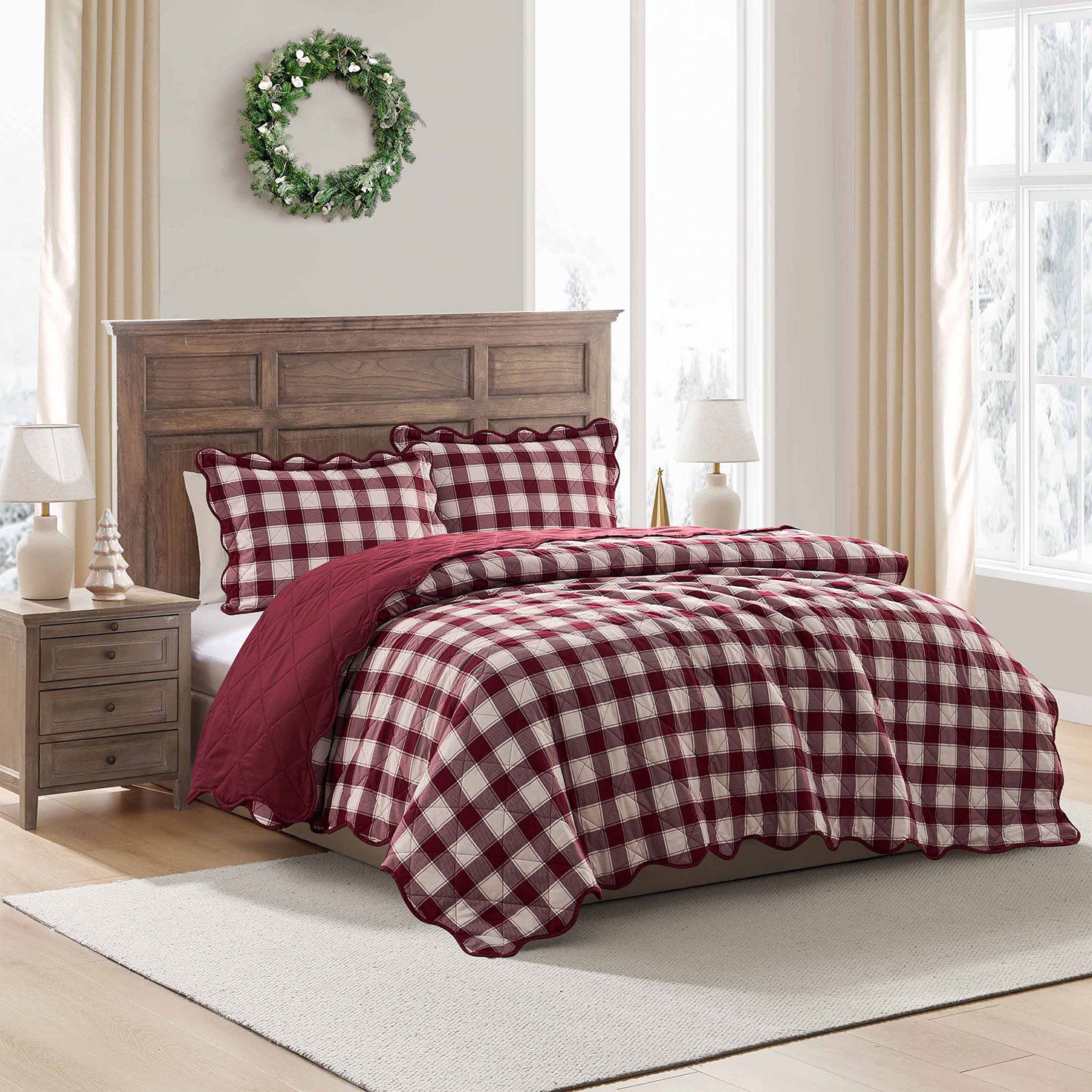 Hallmark Checkered Bliss Scalloped Reversible 3pc. Quilt Set