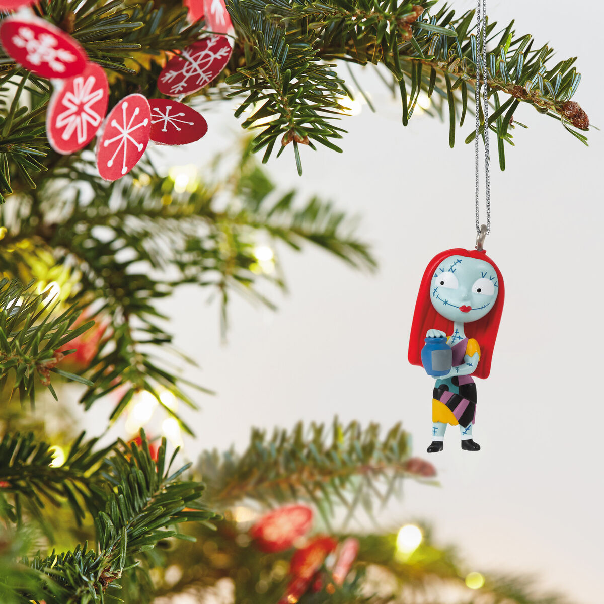 Mini Disney Tim Burton's The Nightmare Before Christmas Lil' Sally