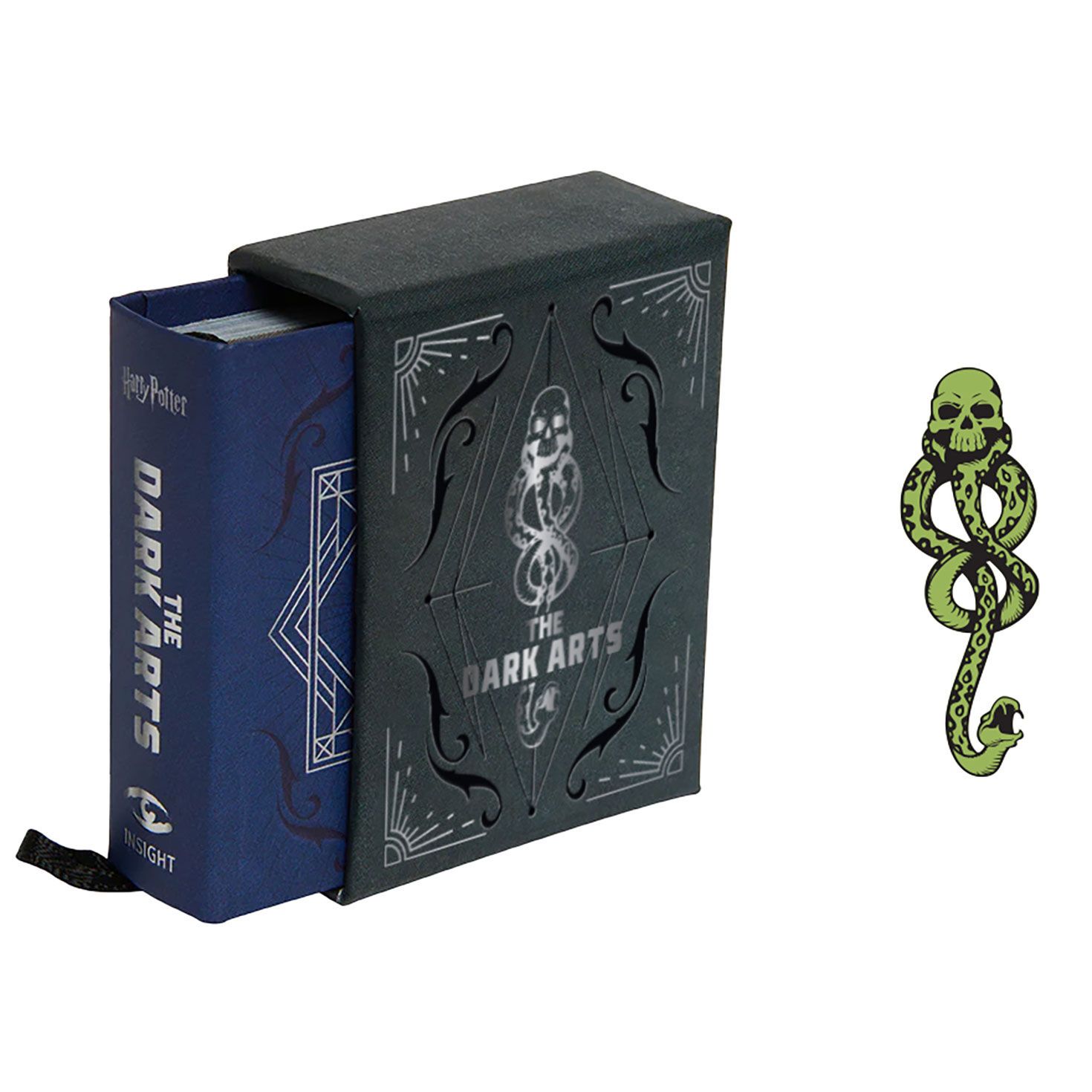 Harry Potter Dark Arts Tiny Book and Pin Set all pieces image number 2