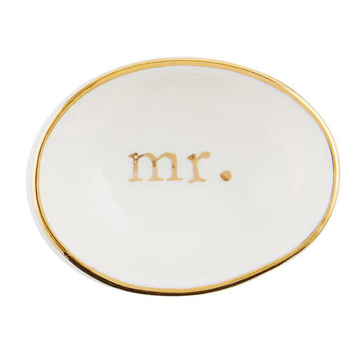 Mr. Ring Dish, 