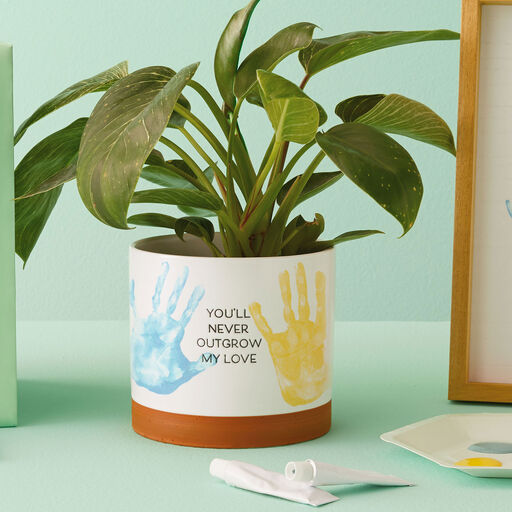 Never Outgrow My Love Planter Handprint Kit, 