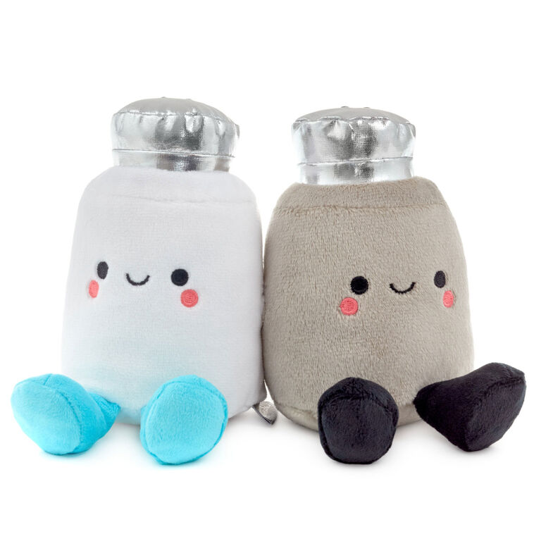 Better Together Salt and Pepper Magnetic Plush Pair, 5"