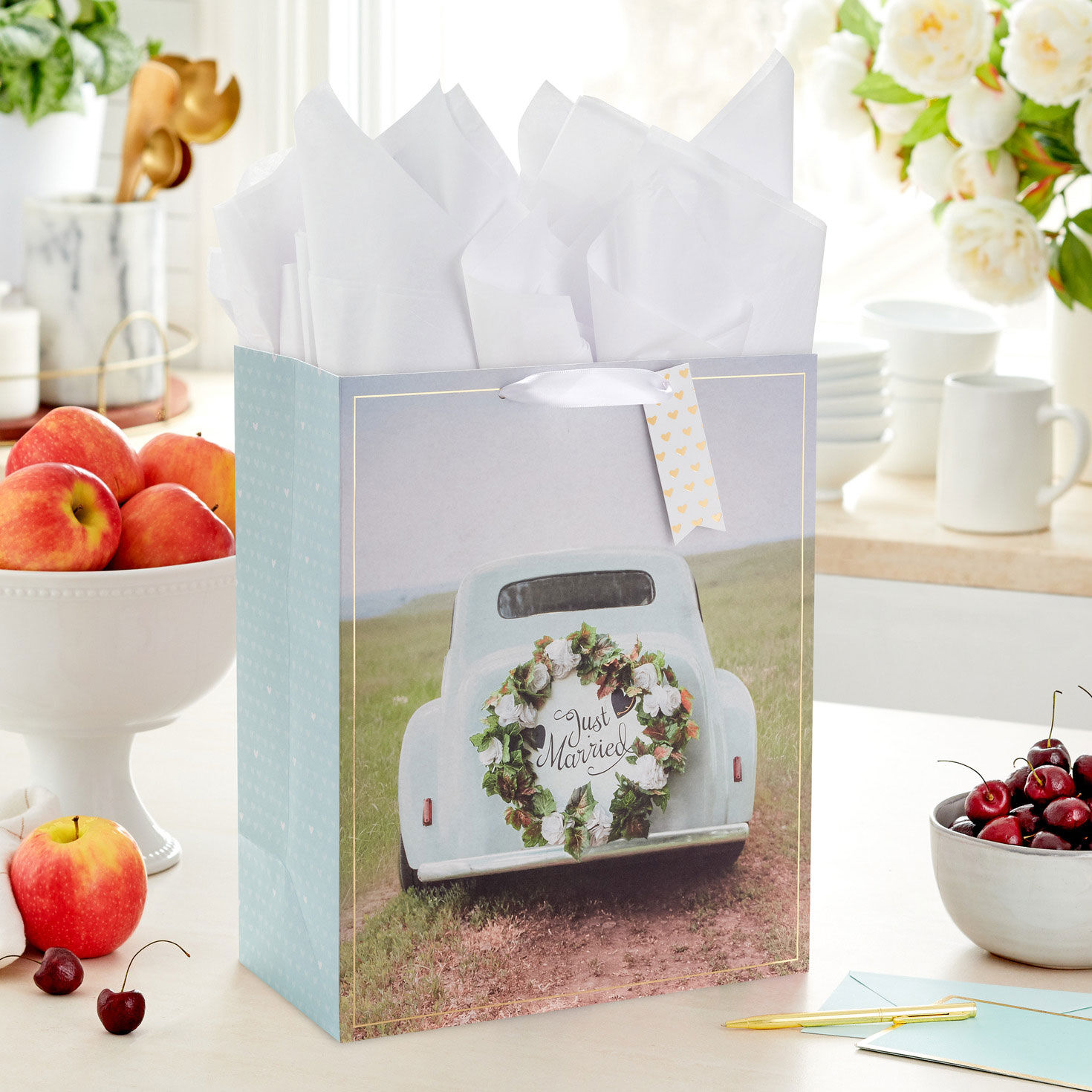 Just Married Wedding Getaway Car Large Gift Bag In use image number 2