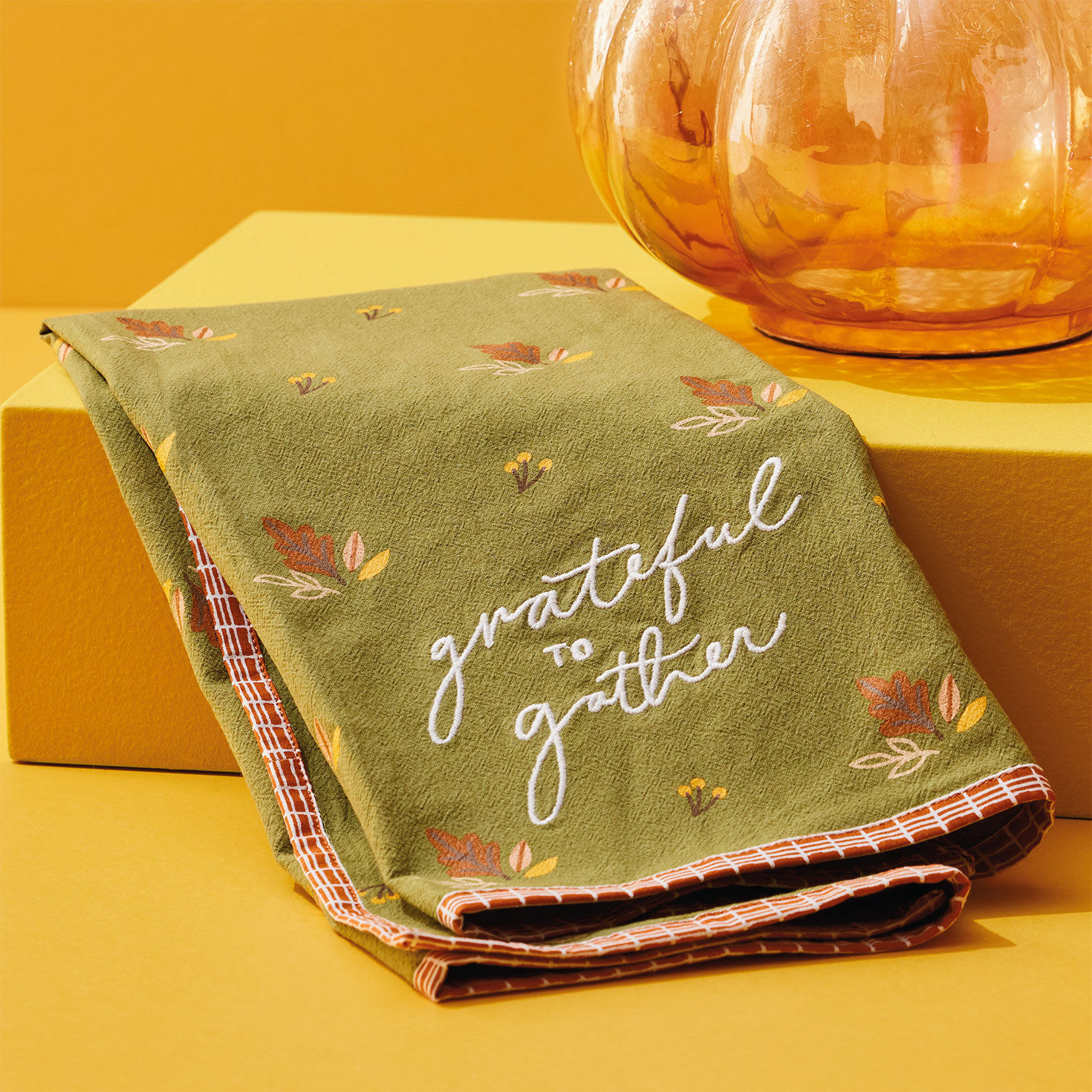 Grateful to Gather Autumn Tea Towel, 18x26