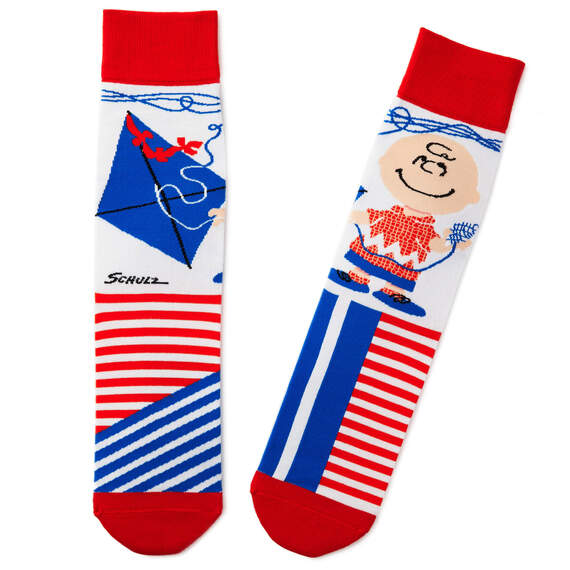 Peanuts® Charlie Brown With Kite Novelty Crew Socks, , large image number 1