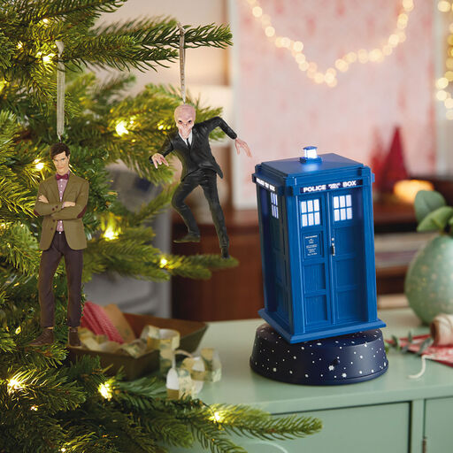Doctor Who 60th Anniversary TARDIS Tabletop Decoration With Light, Sound and Motion, 