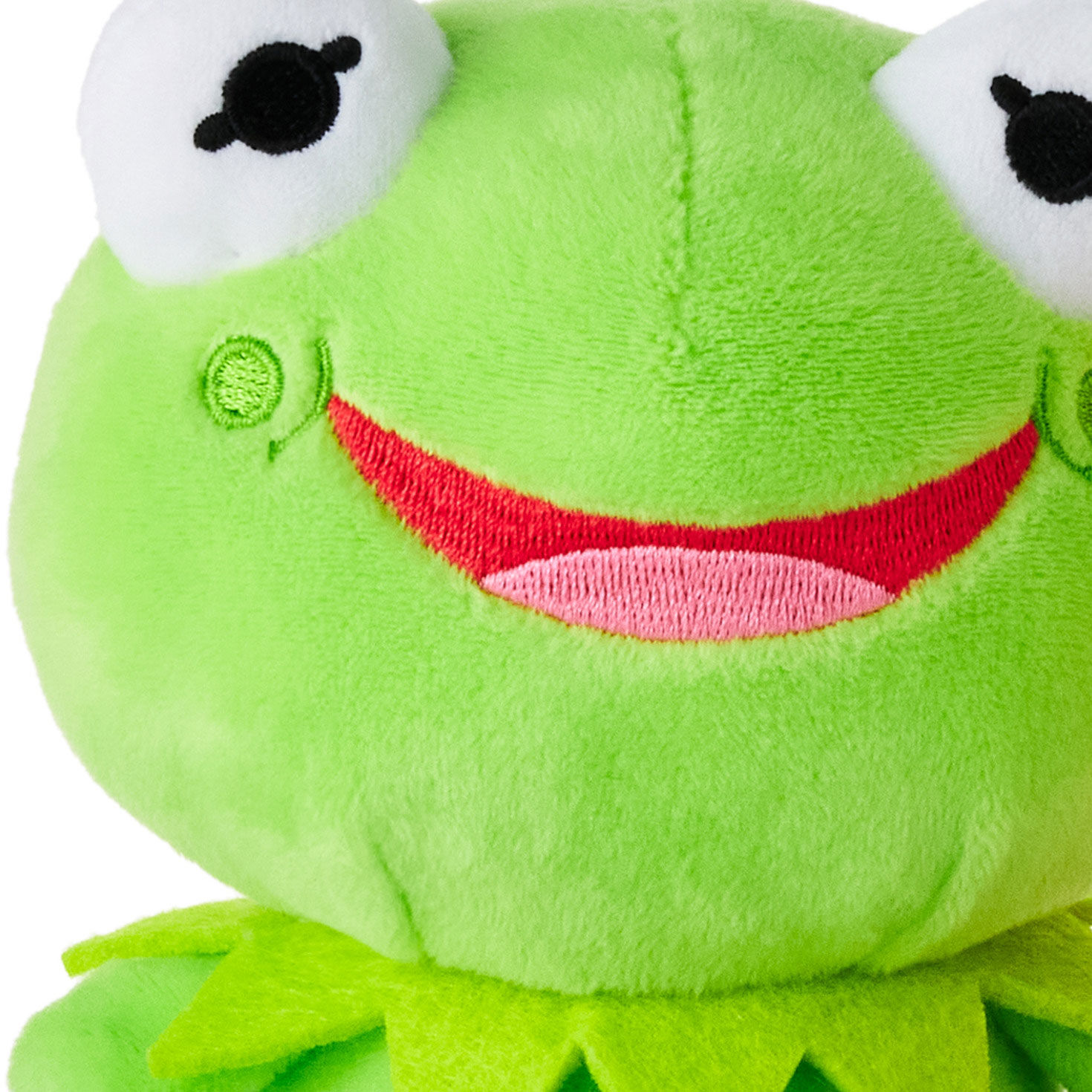 Better Together Kermit and Miss Piggy Magnetic Plush  image number 5