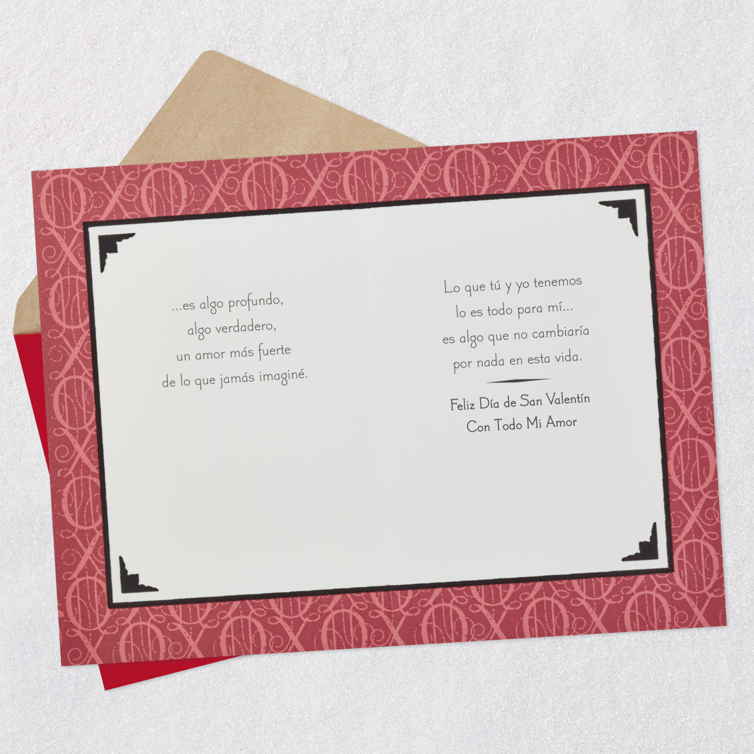 Pink and Red Heart Romantic Valentine's Card in Spanish Open card with envelope image number 4