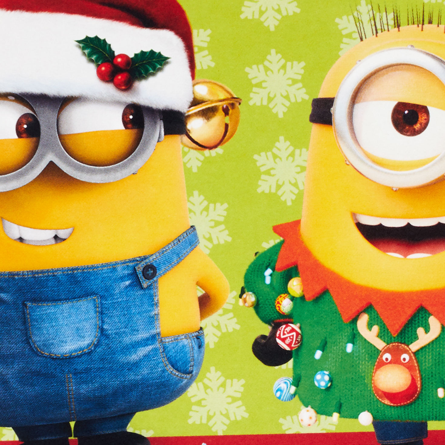 Despicable Me Minions Musical Pop-Up Christmas Card Card Front Detail image number 4