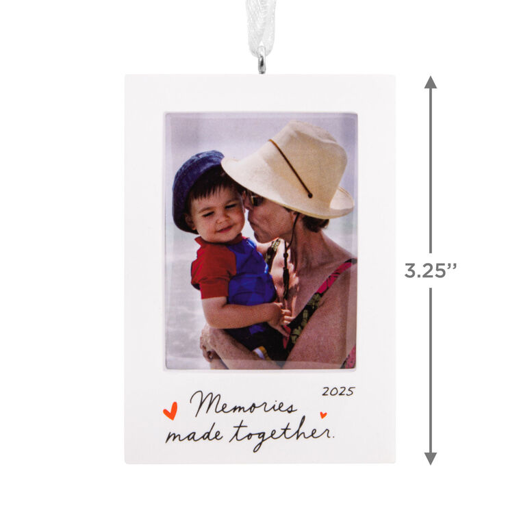 White Border Picture Frame Christmas Ornament measurement image number 3