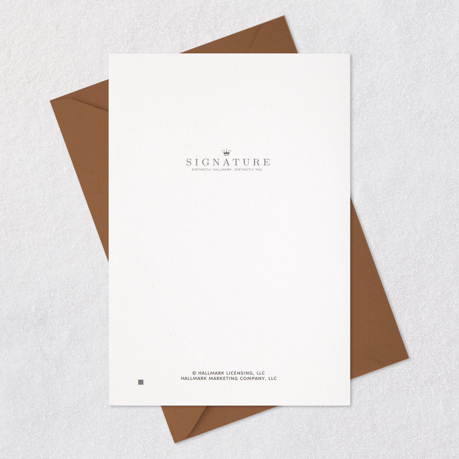 Shell Wreath Birthday Card With Removable Wreath Card Back with Envelope image number 8