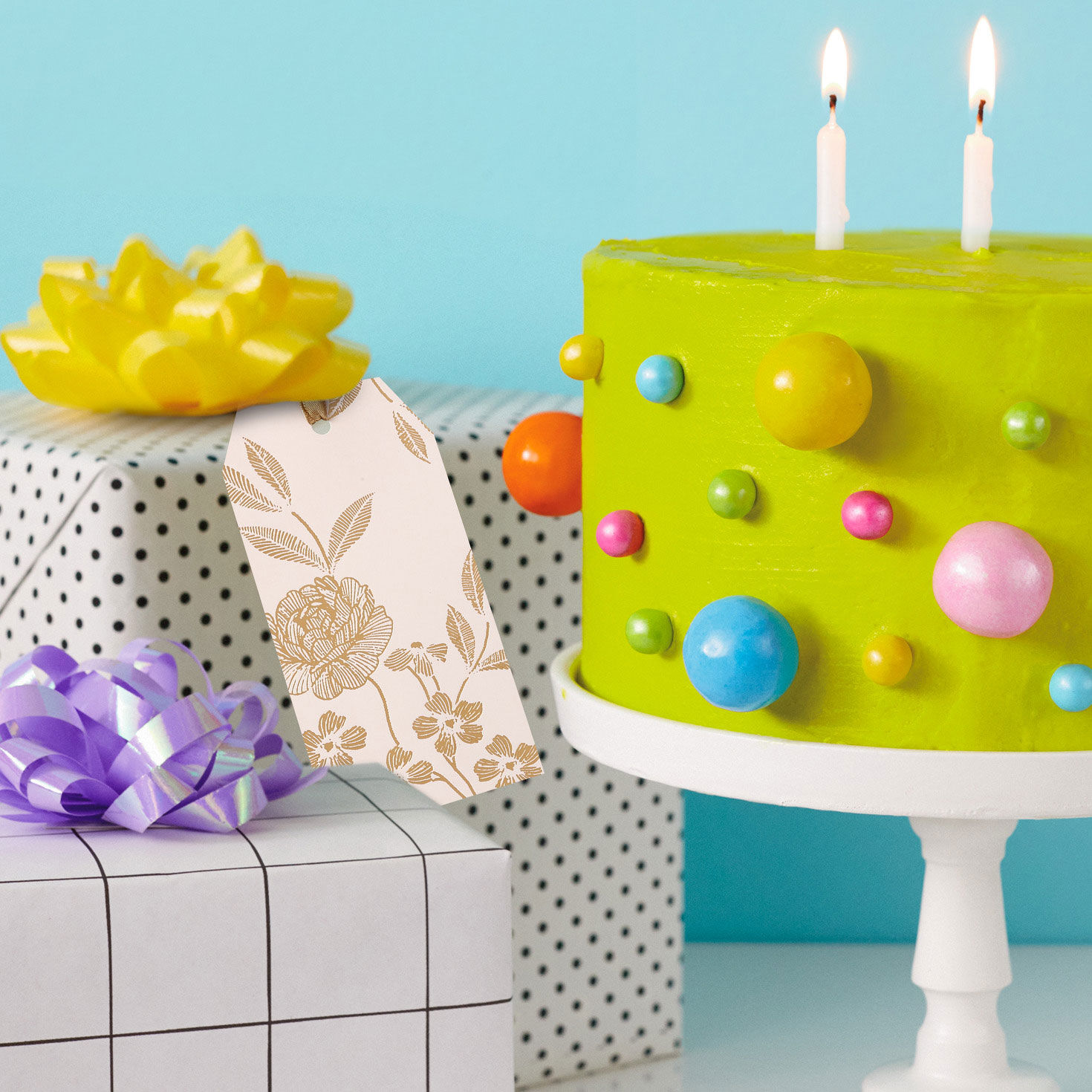 Retro Floral Gold and Pink Gift Tag in use image number 2