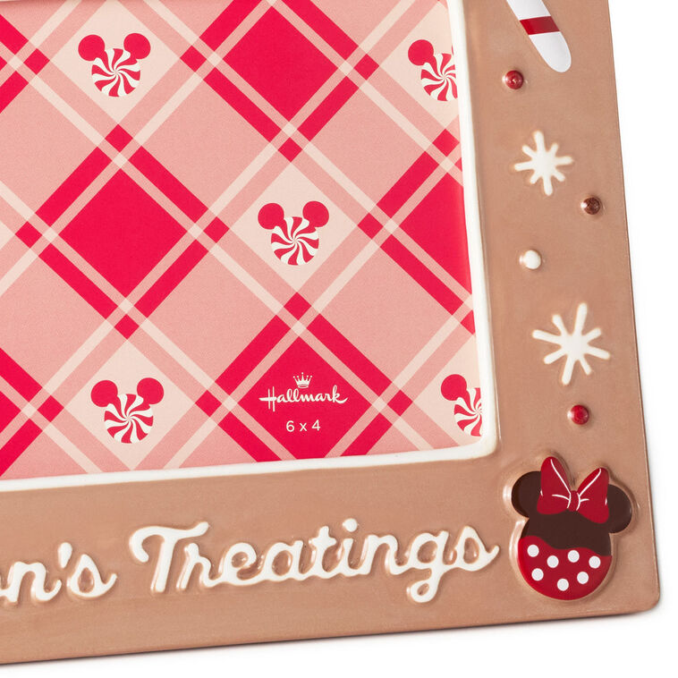 Mickey and Minnie Sculpted Gingerbread House Frame upclose detail image number 3