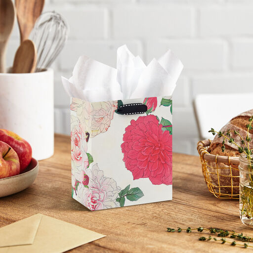 6.5" Illustrated Roses Small Gift Bag, 