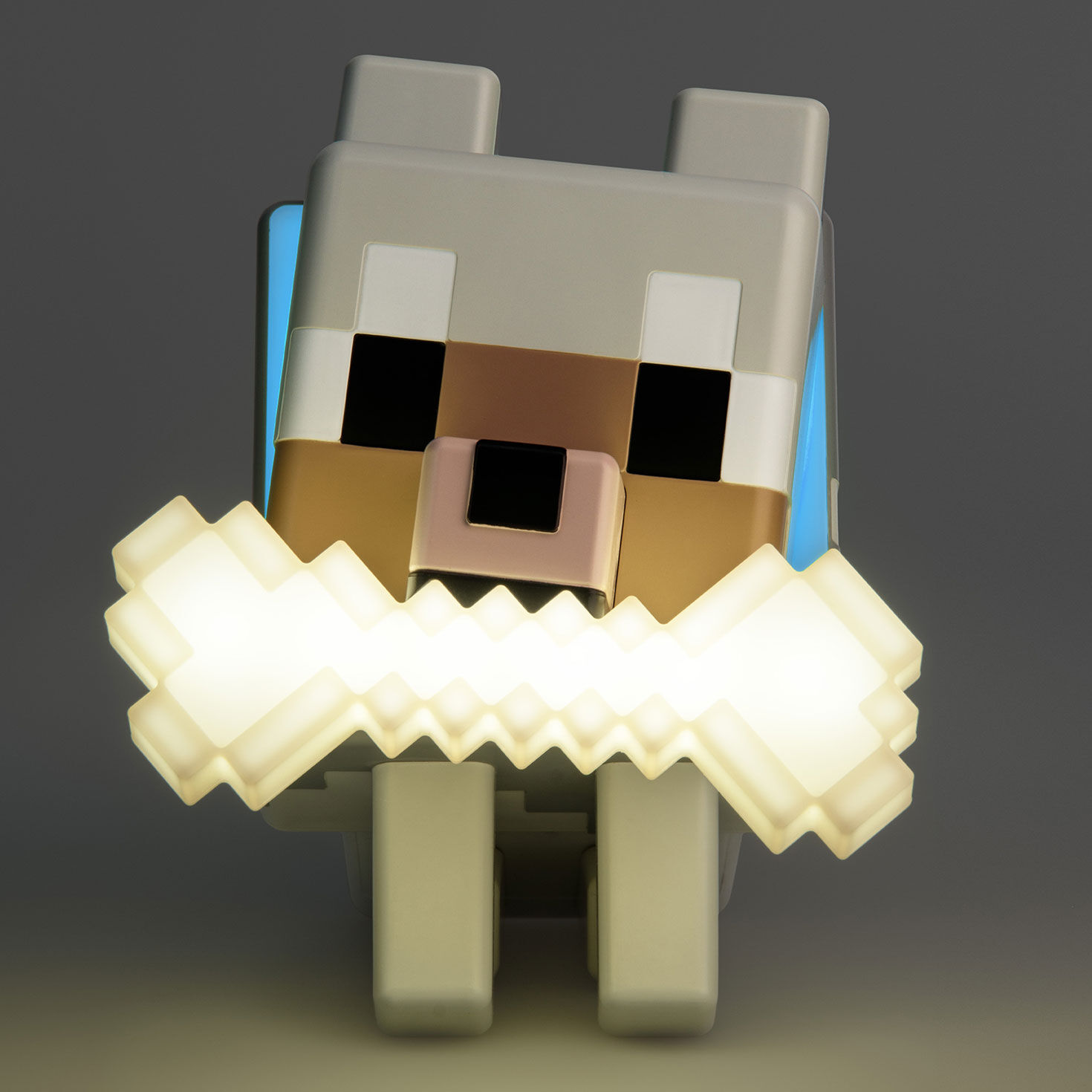 Minecraft Color-Changing Wolf Light in use image number 5