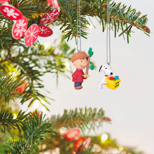Mini The Peanuts® Gang Decorating Fun Ornaments, Set of 2, 