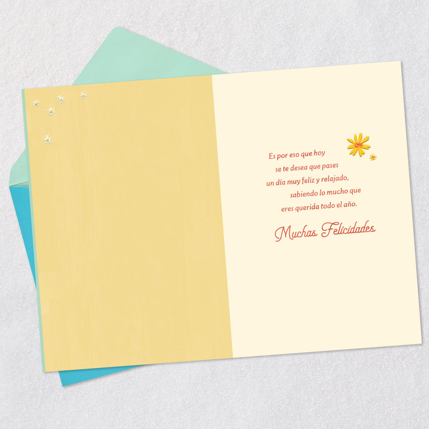 You're Loved All Year Long Spanish-Language Birthday Card for Grandma, , large image number 3