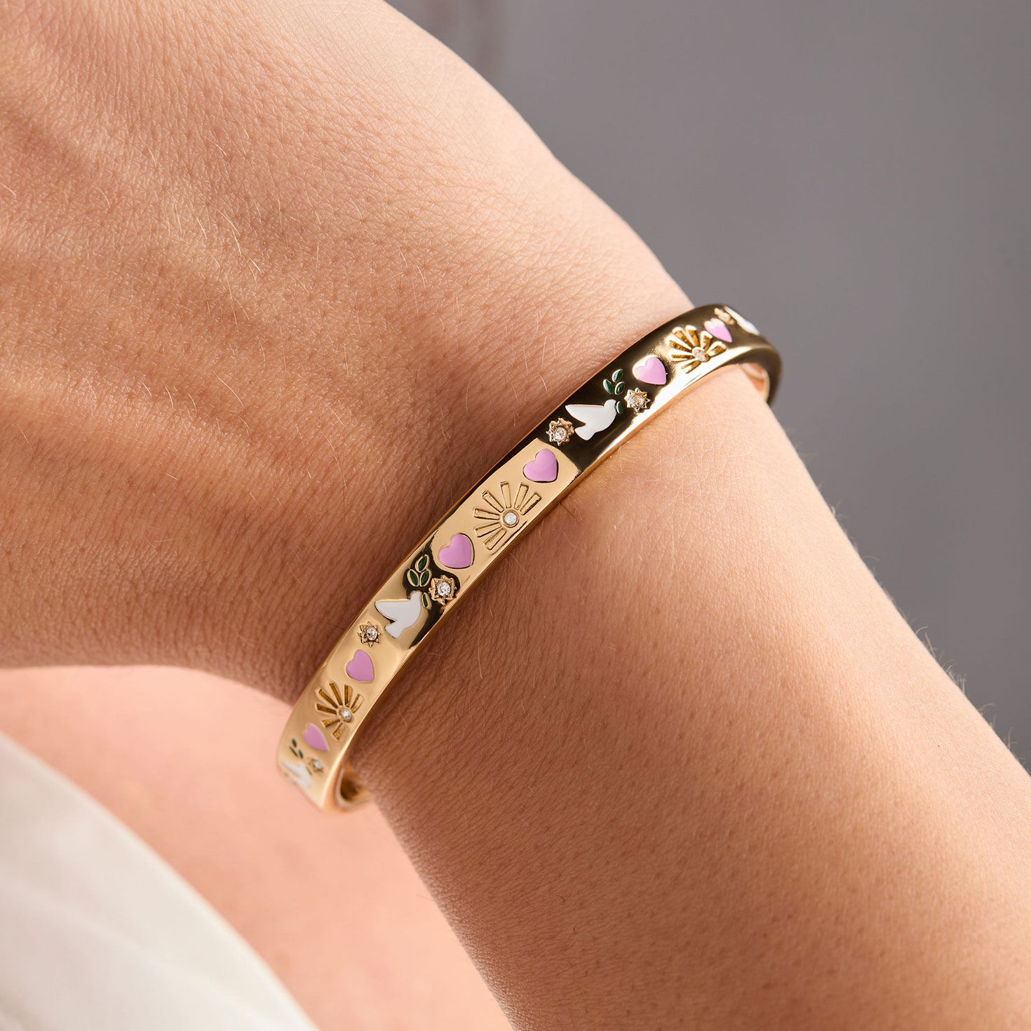 Alex And Ani 'Pray Wait and Trust' Cuff Bracelet in use image number 4