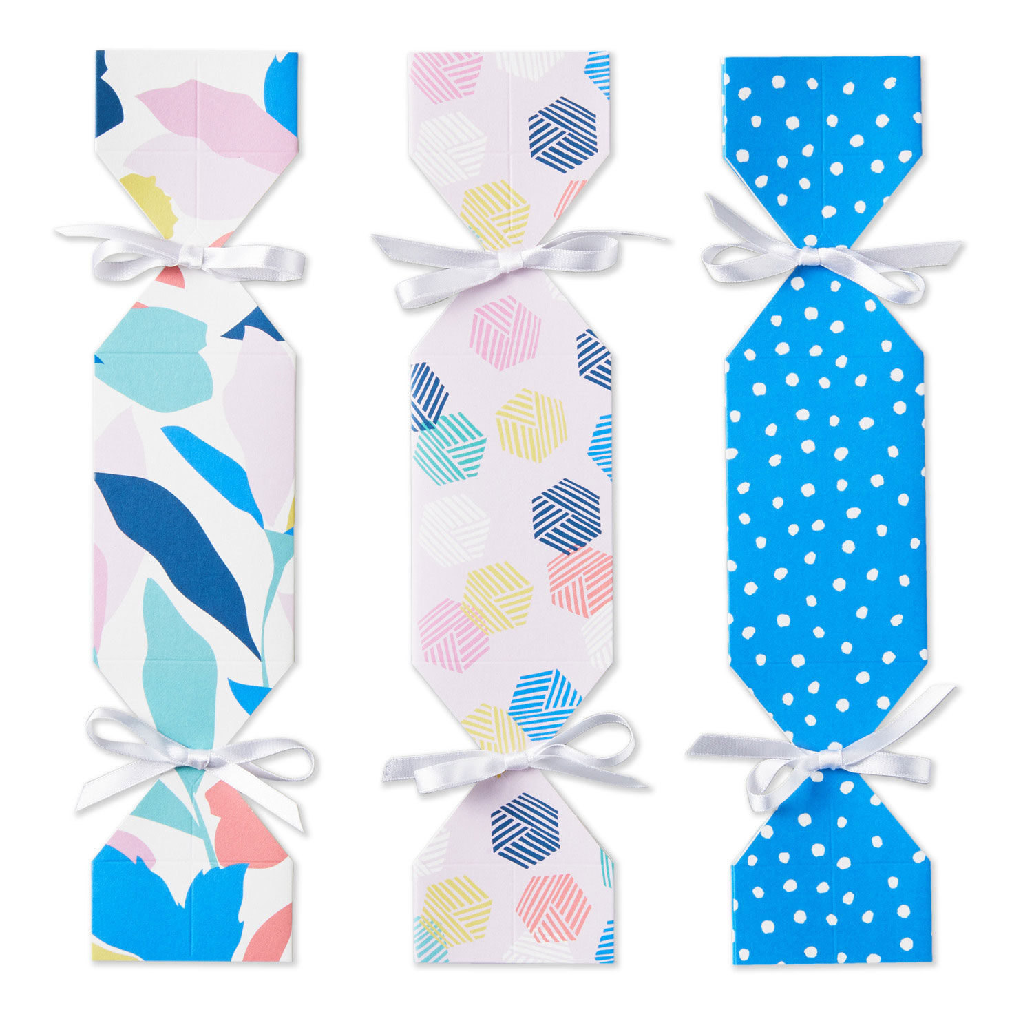 Pink and Blue Candy-Shaped Party Favor Boxes  image number 2