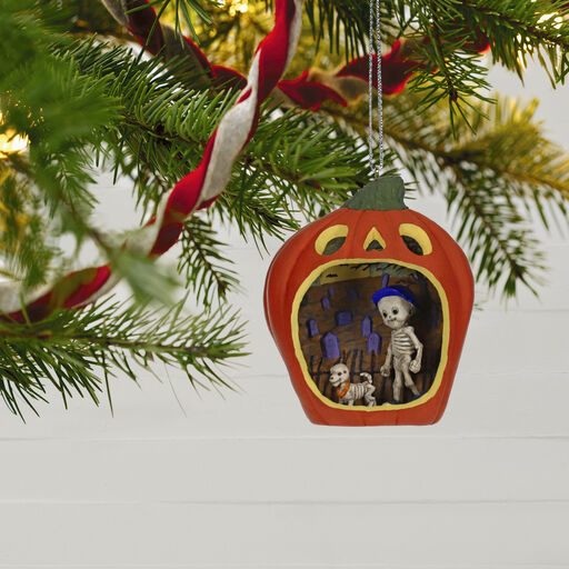 Christmas Cards Gifts Ornaments Decorations Hallmark